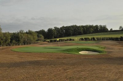 Golf privé, <p>Création d'un parcours privé</p>
